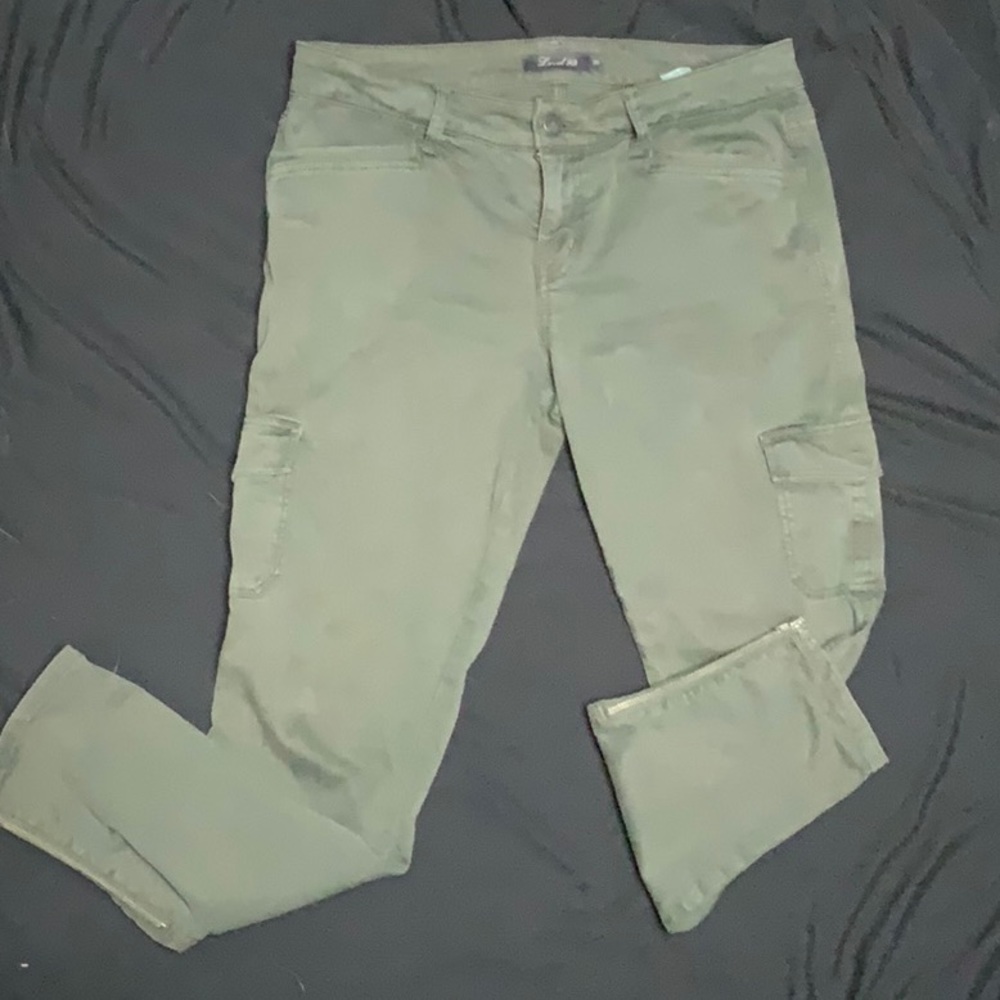 Crop pants